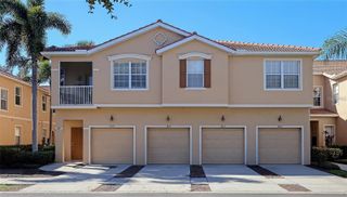 3827 PARKRIDGE CIRCLE 1-102, Sarasota, FL 34243