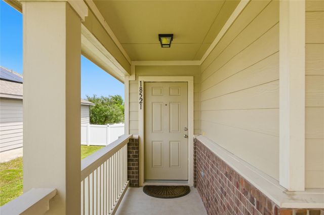18521 Bandelier DR, Pflugerville, TX 78660