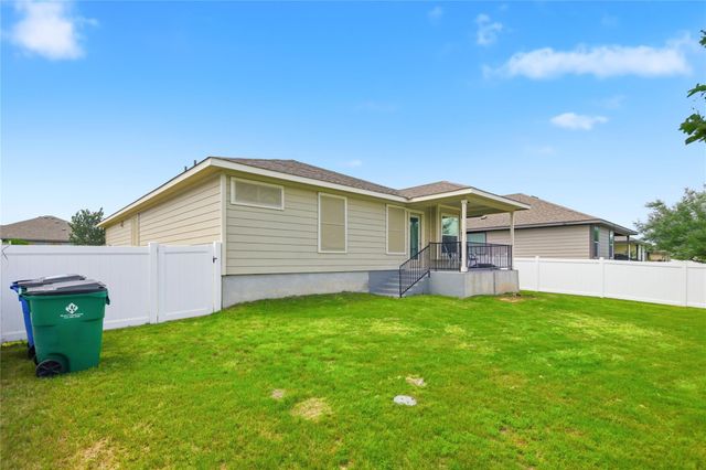 18521 Bandelier DR, Pflugerville, TX 78660