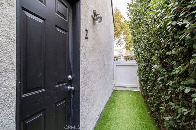 400 N Maple Drive A, Beverly Hills, CA 90210