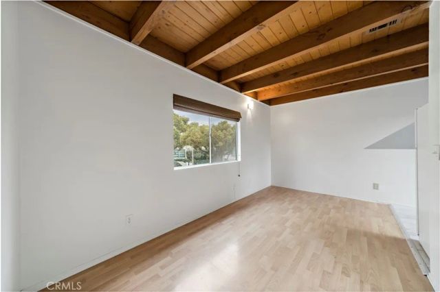 400 N Maple Drive A, Beverly Hills, CA 90210