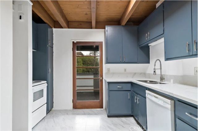 400 N Maple Drive A, Beverly Hills, CA 90210