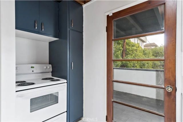 400 N Maple Drive A, Beverly Hills, CA 90210