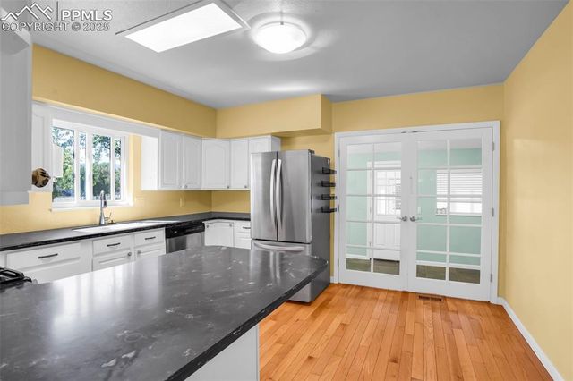 401 Dozier Avenue, Canon City, CO 81212