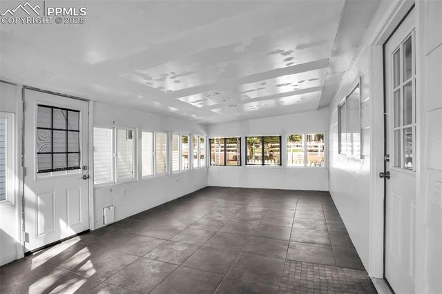 401 Dozier Avenue, Canon City, CO 81212