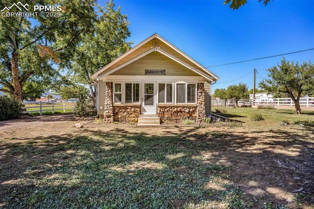 401 Dozier Avenue, Canon City, CO 81212