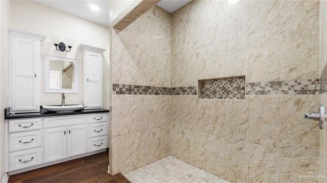 2308 S Milanos Road, Weslaco, TX 78596