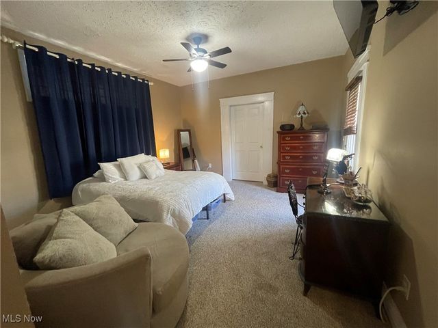 1100 14th Street, Vienna, WV 26105