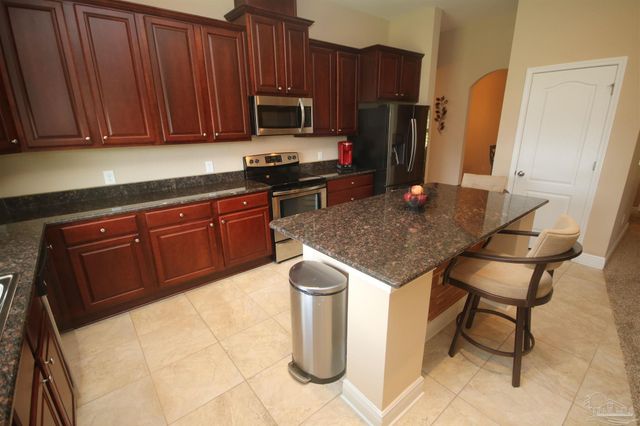 6033 Stonechase Blvd, Pace, FL 32571