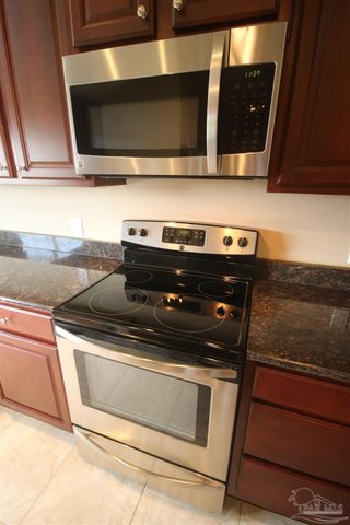6033 Stonechase Blvd, Pace, FL 32571