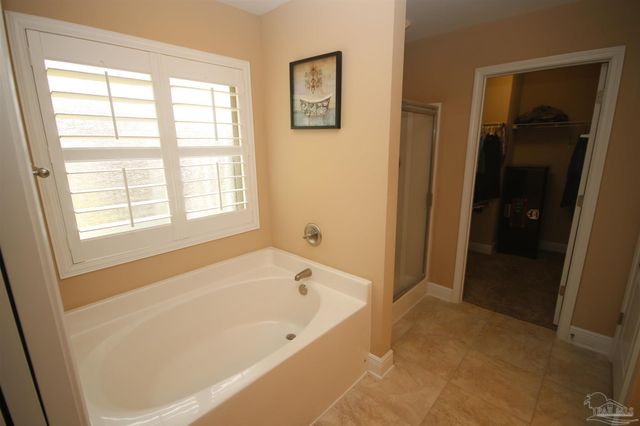 6033 Stonechase Blvd, Pace, FL 32571