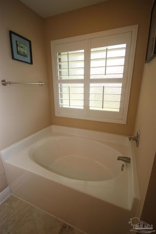 6033 Stonechase Blvd, Pace, FL 32571