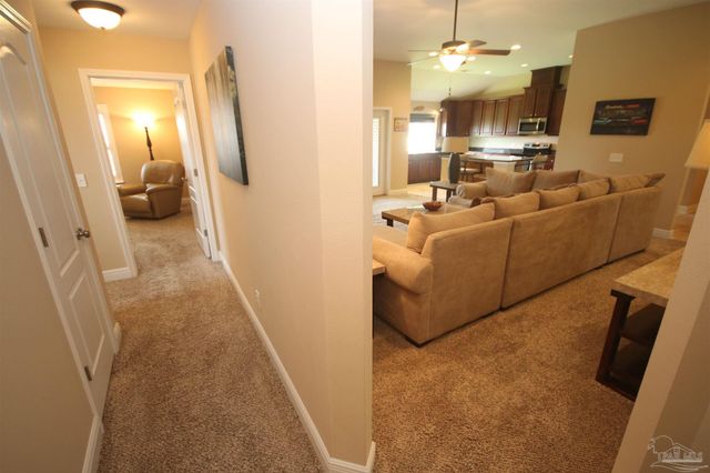 6033 Stonechase Blvd, Pace, FL 32571