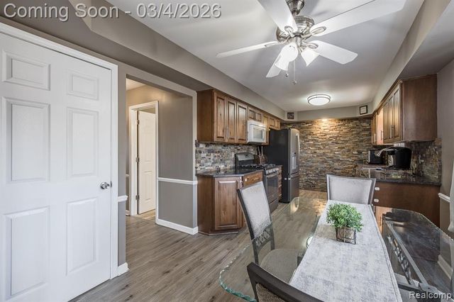 13455 Independence Avenue, Shelby Twp, MI 48315