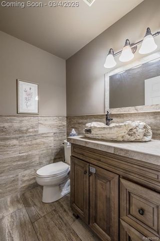 13455 Independence Avenue, Shelby Twp, MI 48315