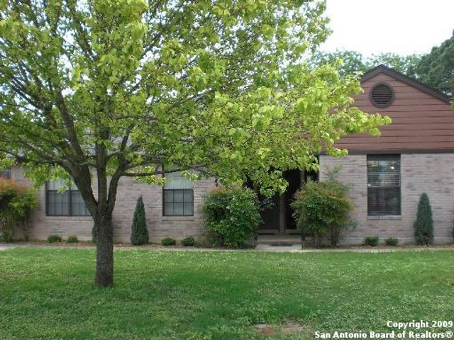 263 LOHMANN ST, Boerne, TX 78006