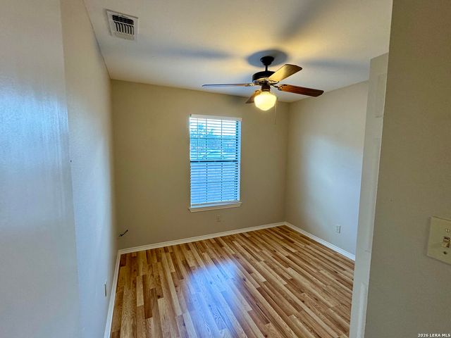 263 LOHMANN ST, Boerne, TX 78006