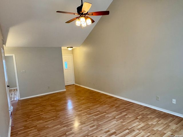 263 LOHMANN ST, Boerne, TX 78006