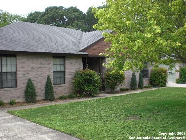 263 LOHMANN ST, Boerne, TX 78006