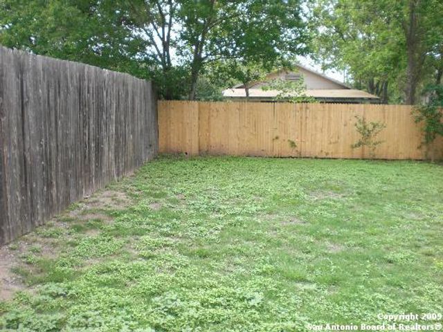 263 LOHMANN ST, Boerne, TX 78006