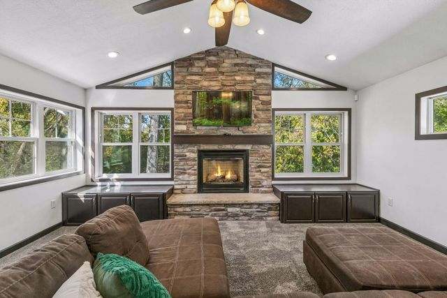 17782 Javelin Court, Lakeville, MN 55044
