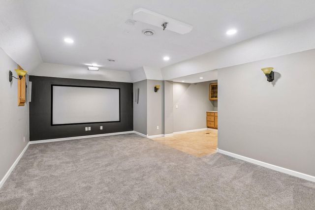 17782 Javelin Court, Lakeville, MN 55044