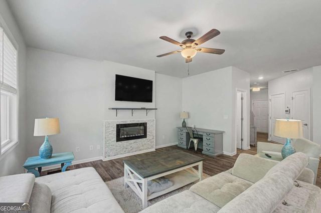 147 Millers Lane, Calhoun, GA 30701