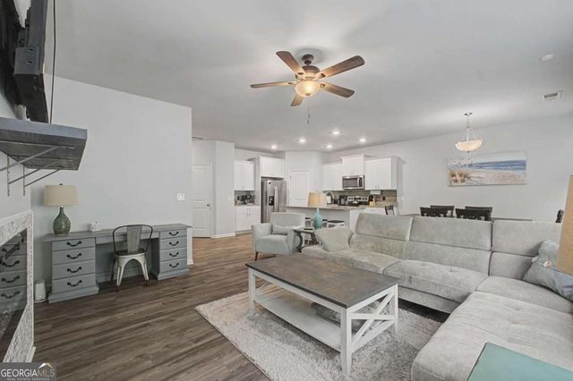 147 Millers Lane, Calhoun, GA 30701