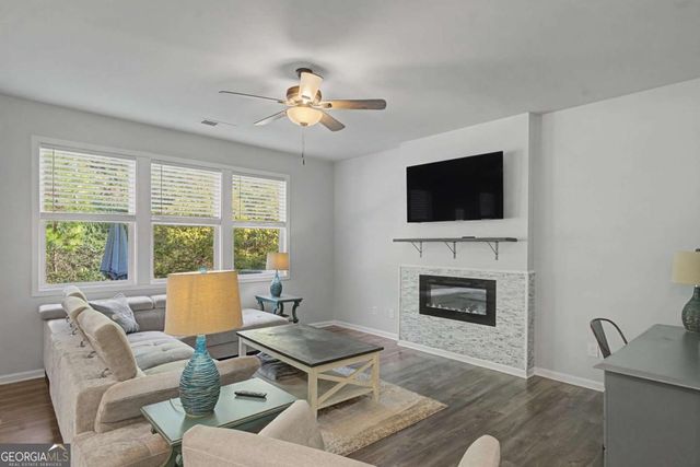 147 Millers Lane, Calhoun, GA 30701