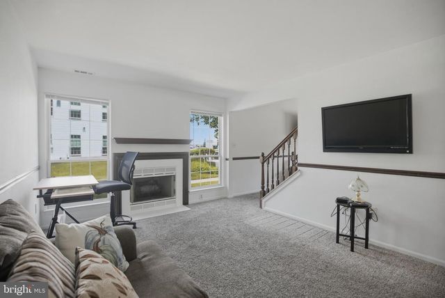 105 CINNAMON RD, West Deptford, NJ 08086