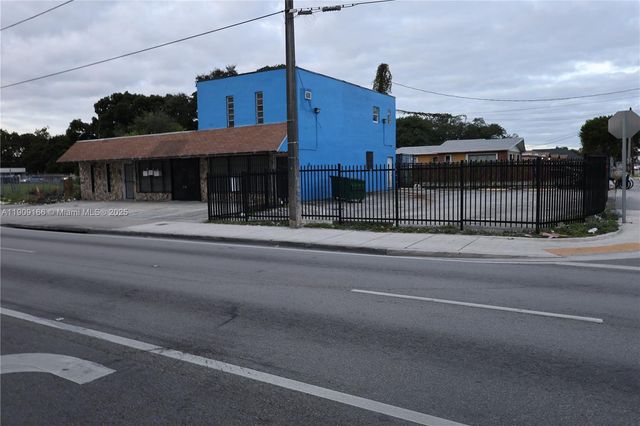 4634 NW 27th Ave, Miami, FL 33142