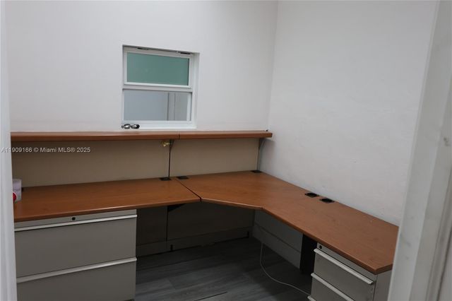 4634 NW 27th Ave, Miami, FL 33142