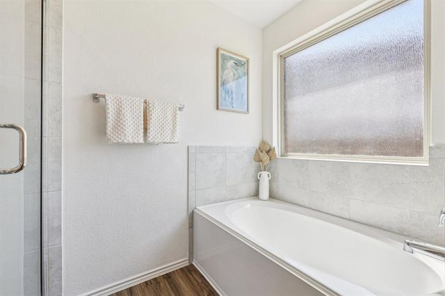 138 George Kimble CV, Bastrop, TX 78602