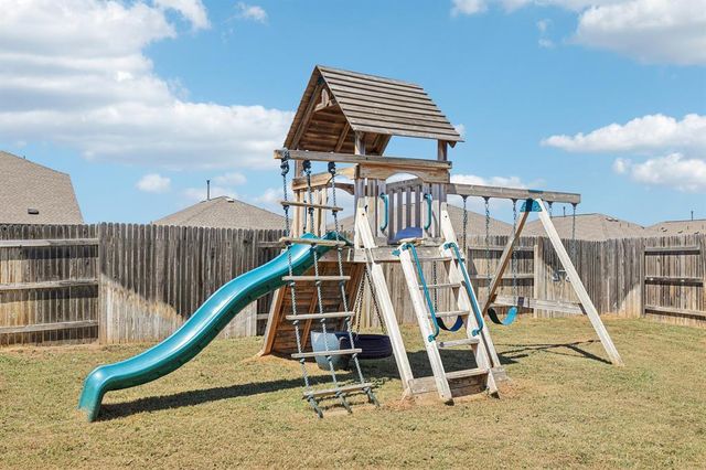 138 George Kimble CV, Bastrop, TX 78602