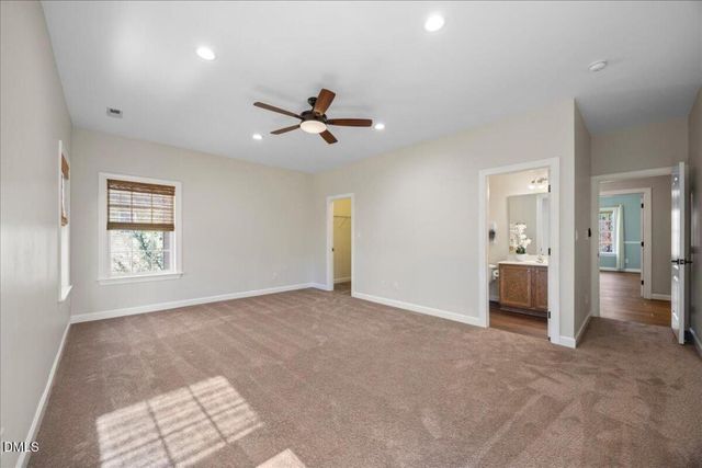 514 N Scotswood Boulevard, Hillsborough, NC 27278