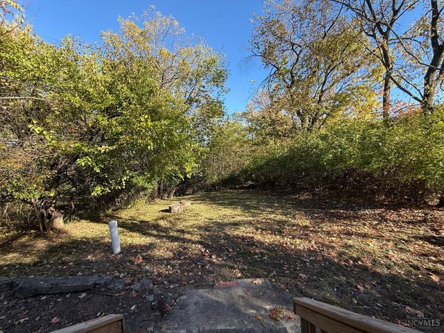 2340 Brokaw Avenue, Cincinnati, OH 45225