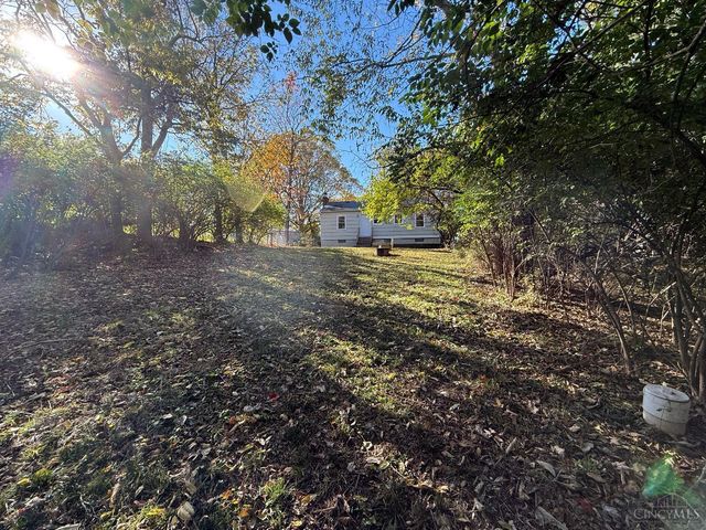 2340 Brokaw Avenue, Cincinnati, OH 45225