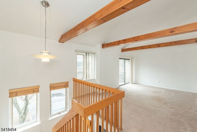 1359 Stephanie Dr, North Caldwell Boro, NJ 07006