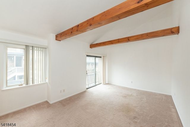 1359 Stephanie Dr, North Caldwell Boro, NJ 07006