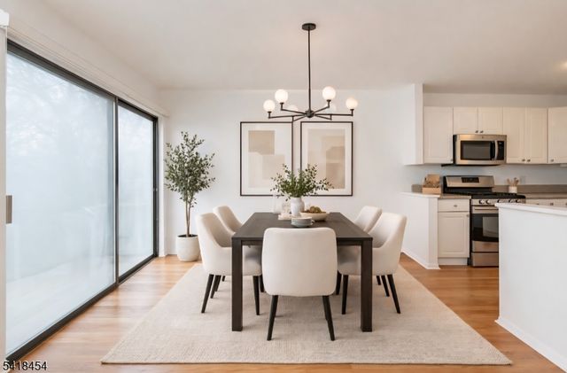 1359 Stephanie Dr, North Caldwell Boro, NJ 07006