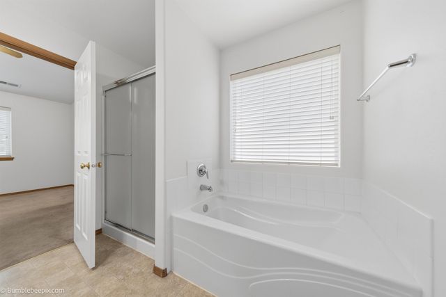 24224 E Desmet Rd, Liberty Lake, WA 99019