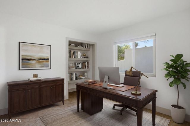 3131 W CLINTON Street, Phoenix, AZ 85029