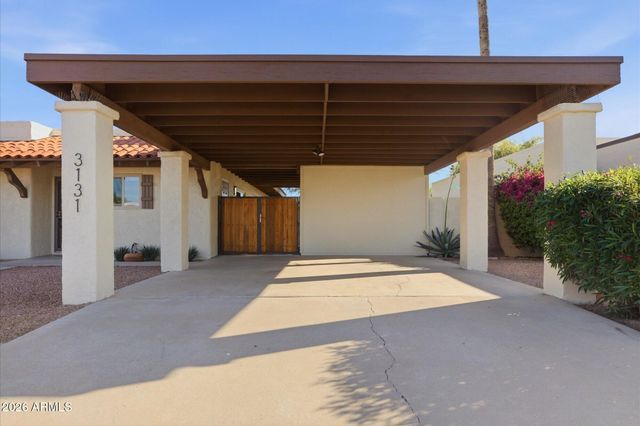 3131 W CLINTON Street, Phoenix, AZ 85029