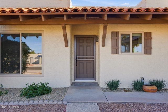 3131 W CLINTON Street, Phoenix, AZ 85029