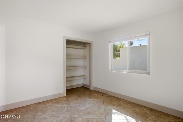 3131 W CLINTON Street, Phoenix, AZ 85029