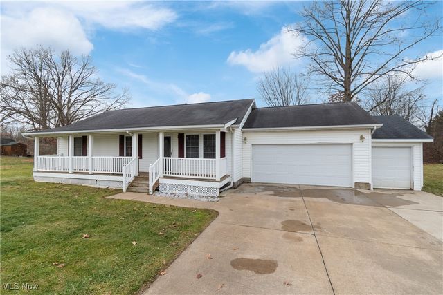 4057 Paumier Avenue, Louisville, OH 44641