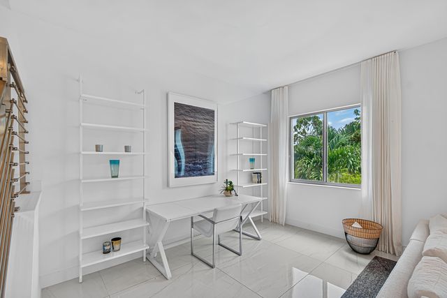 4130 NW 17th Avenue, Boca Raton, FL 33431
