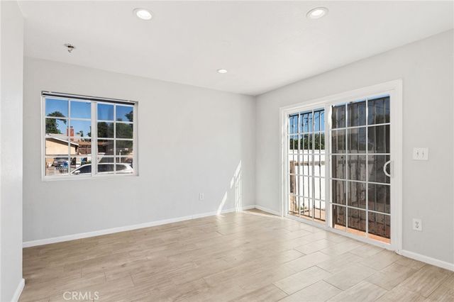 3655 Webster, Long Beach, CA 90810