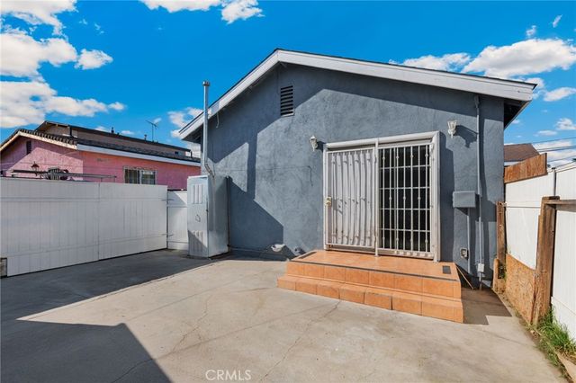 3655 Webster, Long Beach, CA 90810