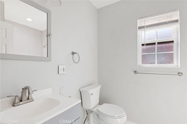 3655 Webster, Long Beach, CA 90810